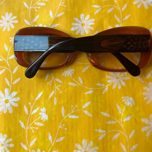 ?️??️ FASHION SUNGLASSES ?️??️ NWOT ??️? - www  display picture 1